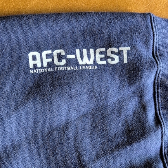 NFL / Reebok Chargers Hoodie - Large - EUC - Picture 5 of 16